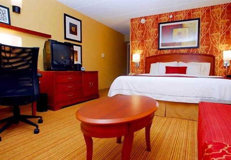 คอร์ทยาร์ด ชาร์ลอตต์ แกสโตเนีย Hotel ห้อง รูปภาพ